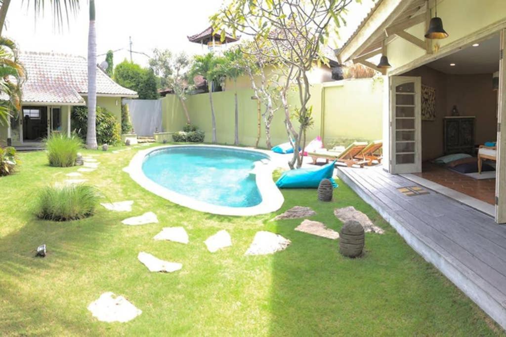 Villa Noretsy 세미냑 외부 사진