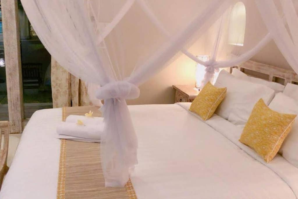 Villa Noretsy 세미냑 외부 사진